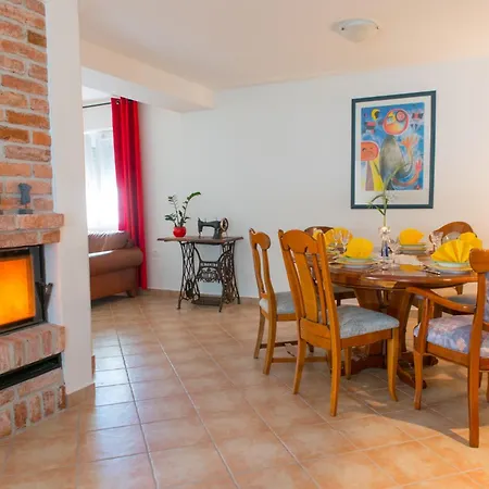 Apartma Marija * Metlika